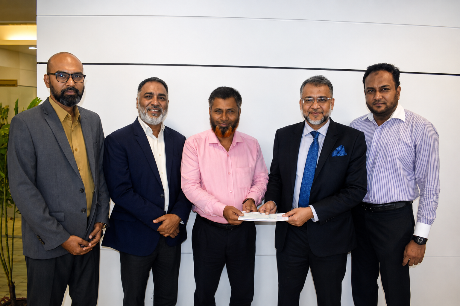 𝐌𝐚𝐫𝐢𝐧𝐞 𝐂𝐚𝐫𝐠𝐨 𝐈𝐧𝐬𝐮𝐫𝐚𝐧𝐜𝐞 𝐂𝐥𝐚𝐢𝐦 𝐂𝐡𝐞𝐪𝐮𝐞 𝐇𝐚𝐧𝐝𝐨𝐯𝐞𝐫 𝐂𝐞𝐫𝐞𝐦𝐨𝐧𝐲